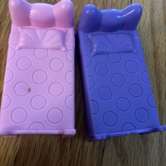 Fisher-Price Other - Fisher-Price Disney Minnie Mouse Minnie's Bow Sweet Home Replacement Parts Beds